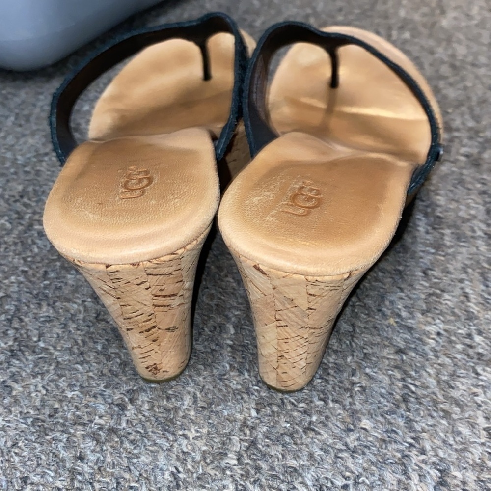 UGG Black and Tan Wedge Sandals - Picture 3 of 5